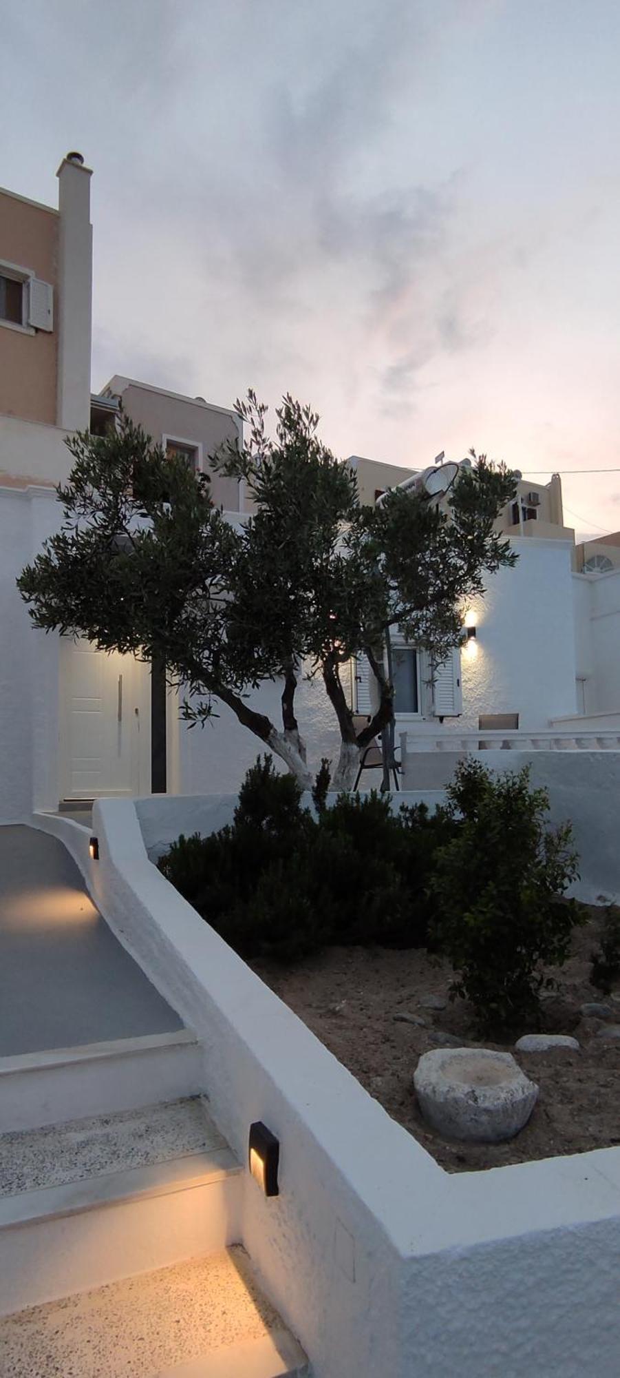 V&N Villa Santorini Fira  Bagian luar foto